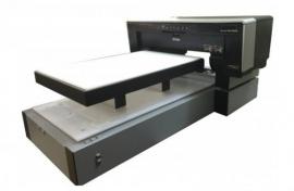 Планшетный принтер на базе Epson SureColor SC-P600 для печати на темных (цветных) тканях Планшетный принтер на базе Epson SureColor SC-P600 для печати на темных (цветных) тканях